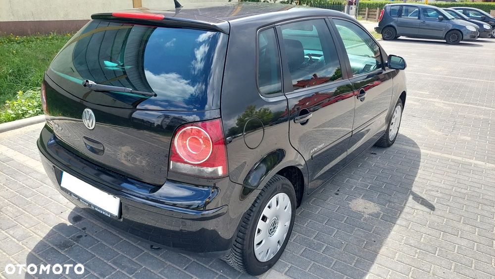 Volkswagen Polo - 4