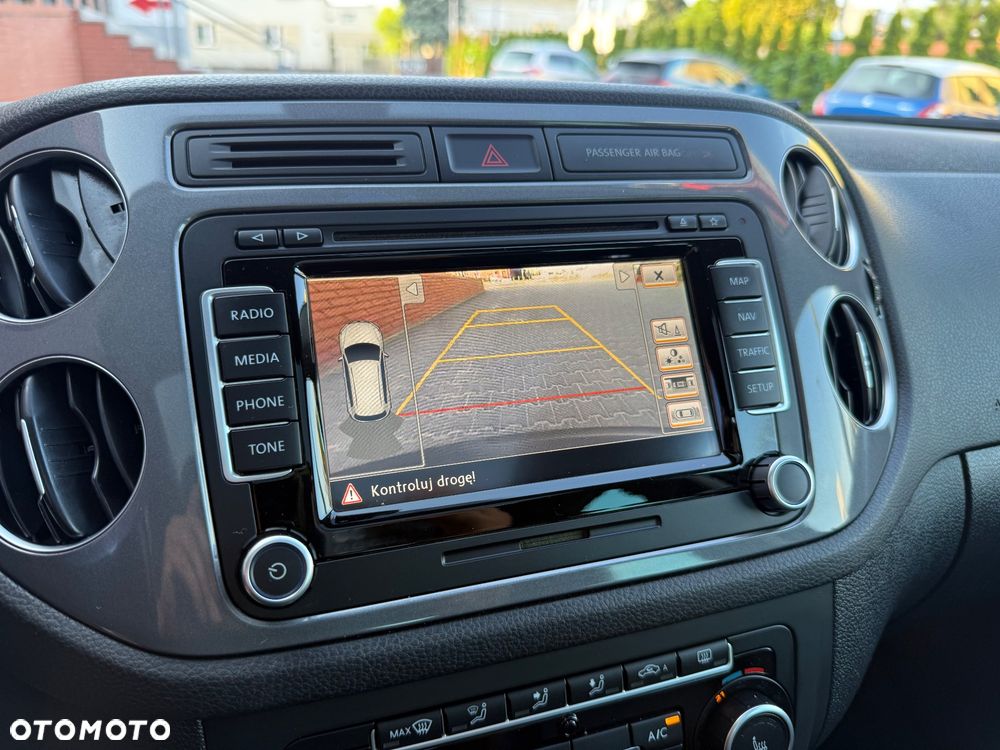 Volkswagen Tiguan 2.0 TSI 4Motion DSG Exclusive - 18