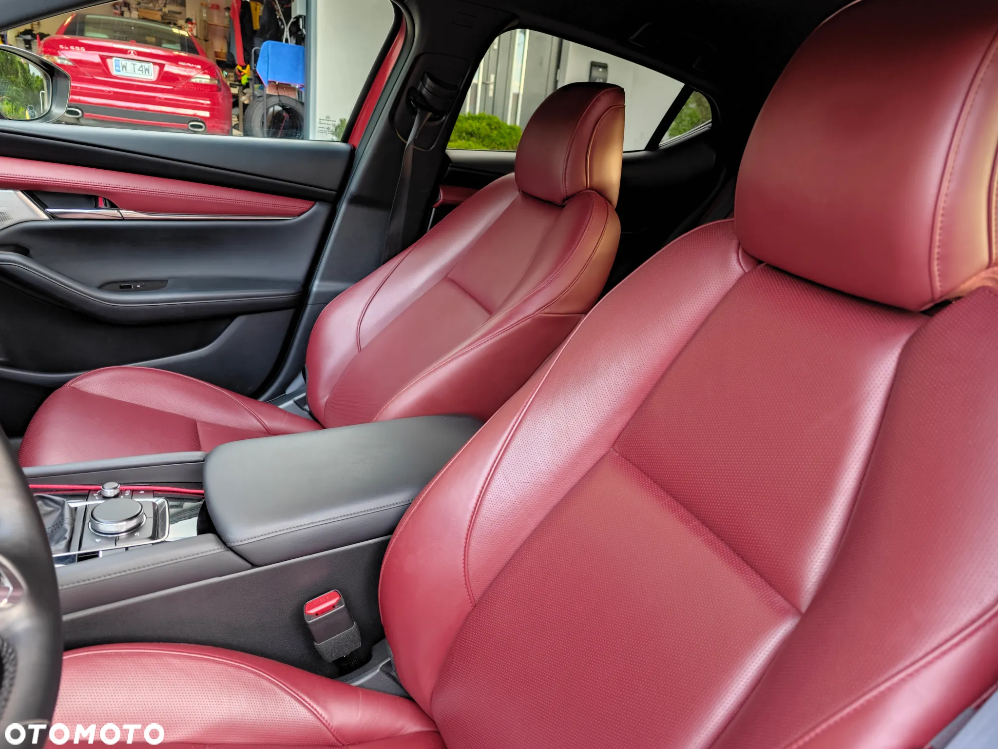 Mazda 3 - 10