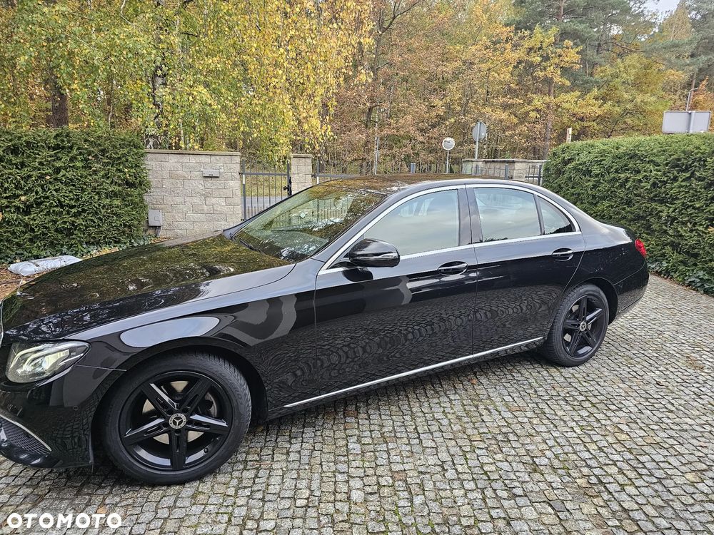 Mercedes-Benz Klasa E 200 9G-TRONIC - 25