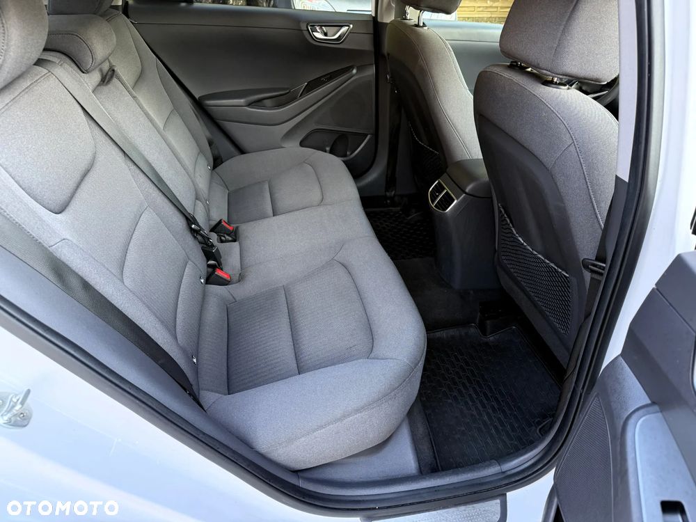 Hyundai IONIQ Electric Premium - 16