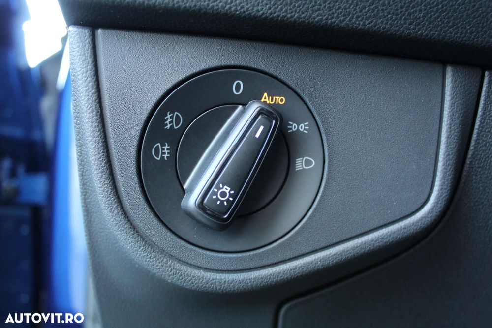 Volkswagen Taigo 1.0 TSI DSG R-Line - 13