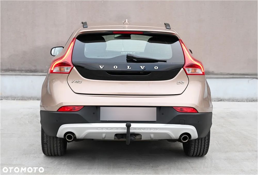 Volvo V40 Cross Country D3 Summum - 17