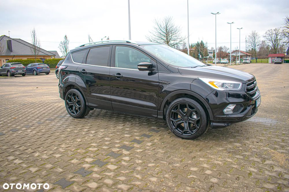Ford Escape 2.0 EcoBoost AWD Titanium - 3