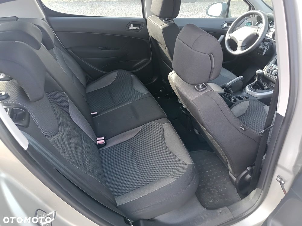 Peugeot 308 - 9