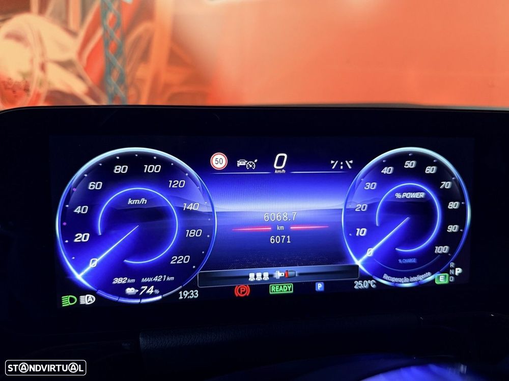 Mercedes-Benz EQA 250+ Progressive - 32