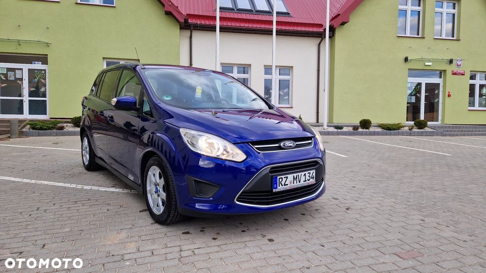 Ford Grand C-MAX - 3