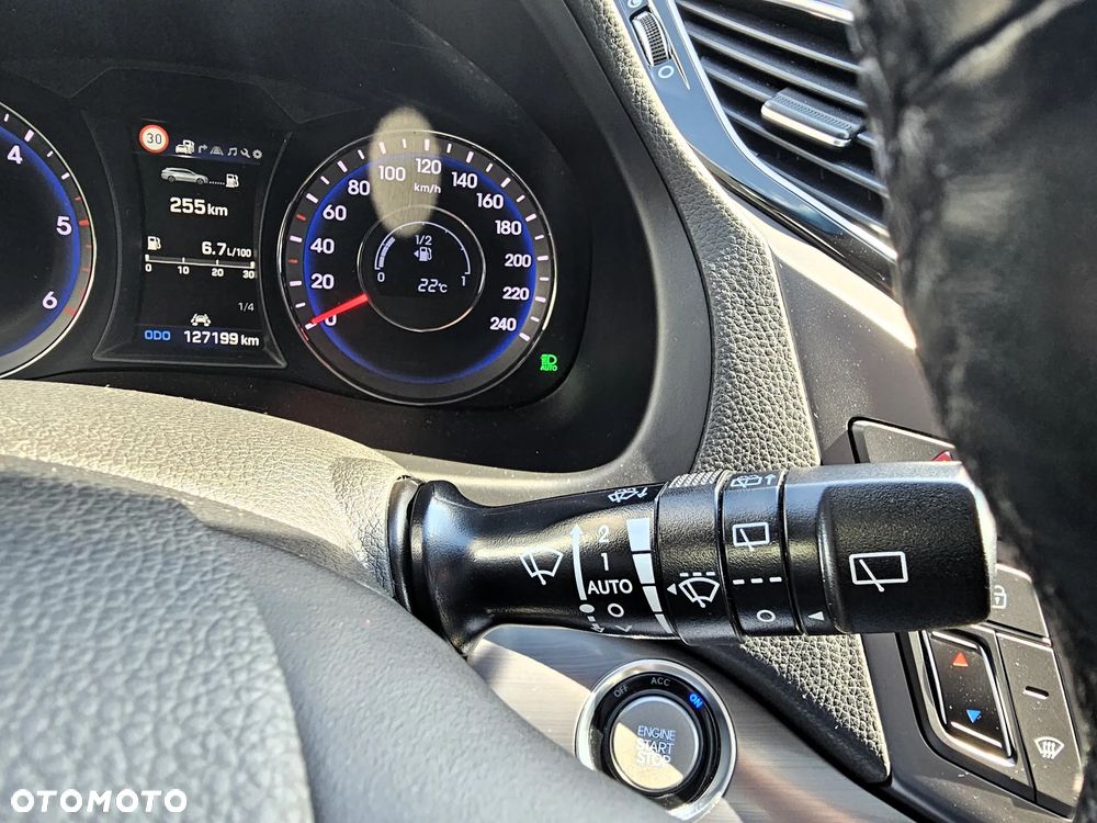 Hyundai i40 Kombi 1.7 CRDi Premium - 38