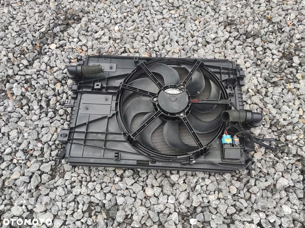 KOMPLET CHŁODNIC WENTYLATOR CITROEN C4 PICASSO II 1.6 E-HDI 2013-2016 - 7