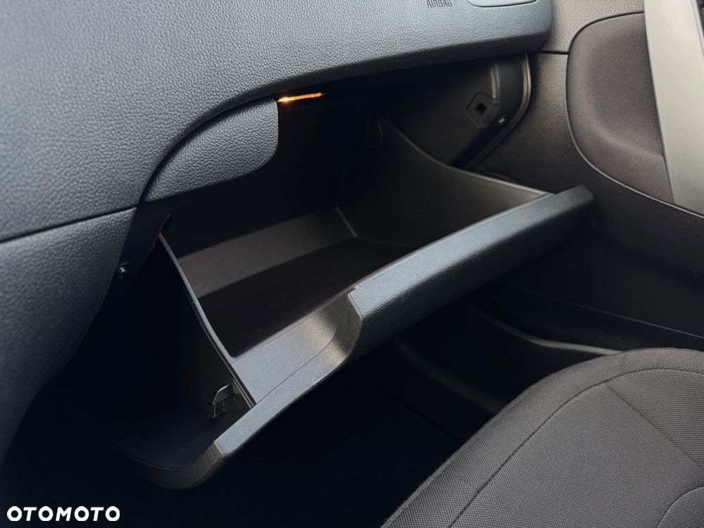 Kia Ceed 1.6 GDI Vision - 25