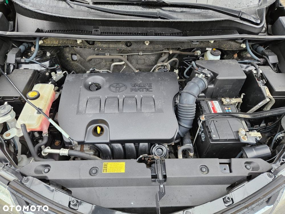 Toyota RAV4 2.0 Prestige MS EU6 - 37