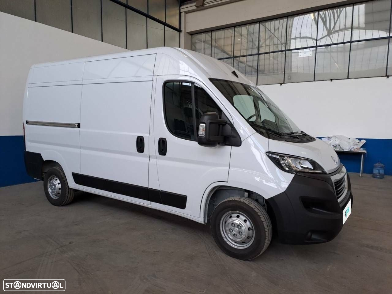 Peugeot Boxer 2.2 BlueHDi 165 S&S 335 L2H2 - 3
