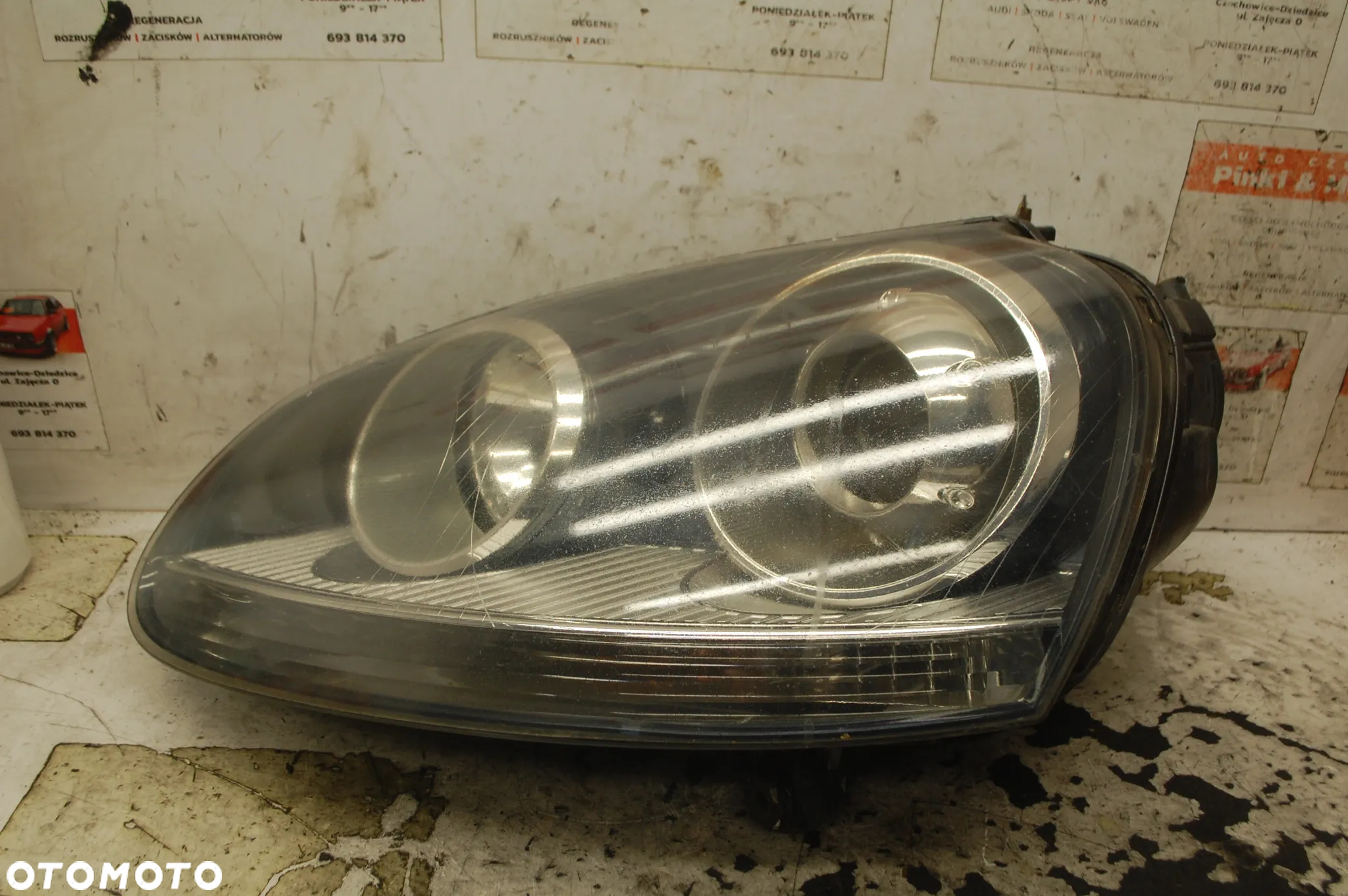 LAMPA PRAWY LEWY PRZÓD PRZEDNIA BI-XENON KOMPLETNA VW GOLF V 1K6941032 1K6941031 - 6