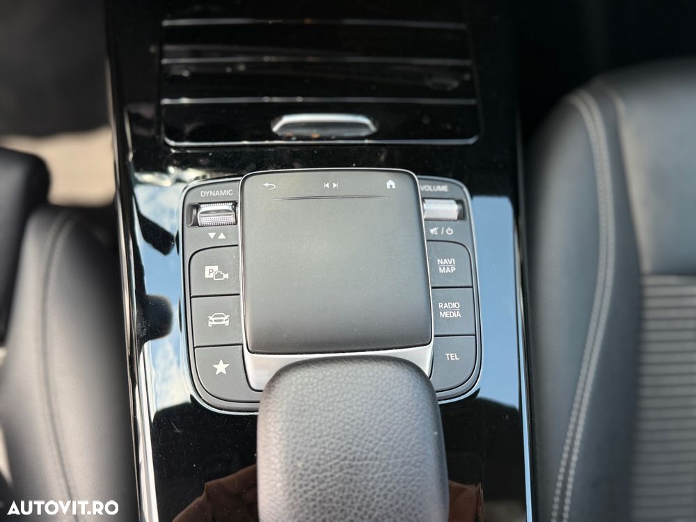 Mercedes-Benz A 180 d Sedan 8G-DCT AMG Line - 10
