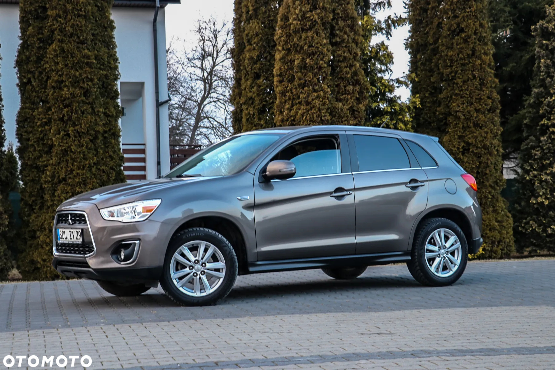Mitsubishi ASX 1.6 2WD 35 Jahre - 12