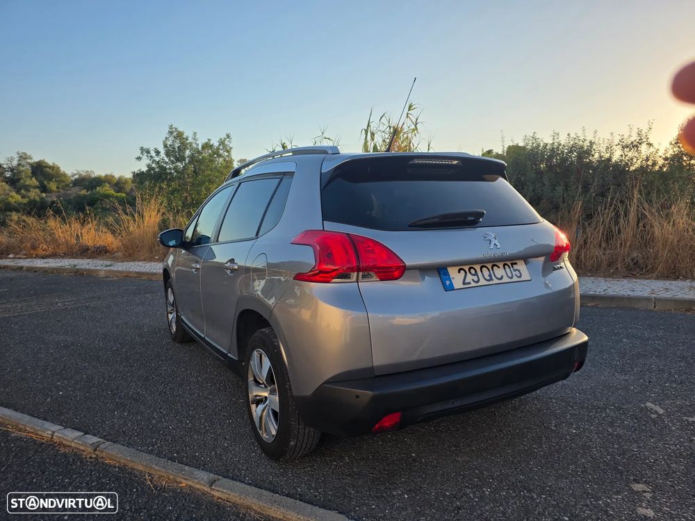 Peugeot 2008 - 7