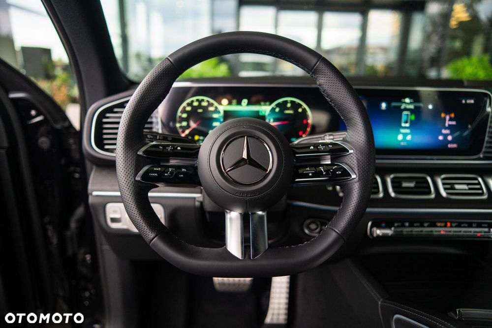 Mercedes-Benz GLE - 8