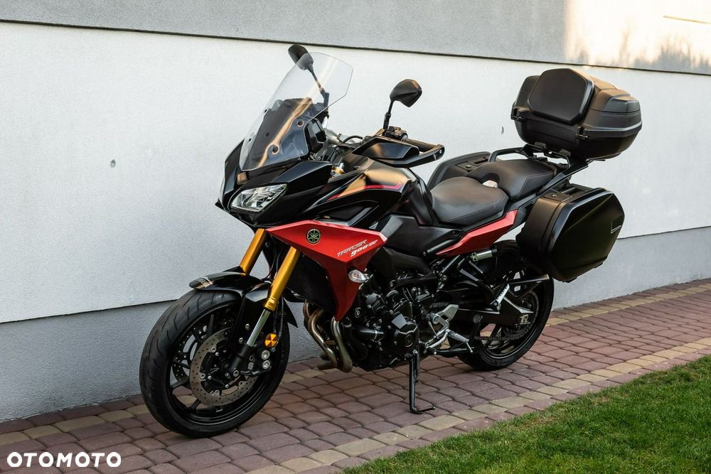 Yamaha MT - 6