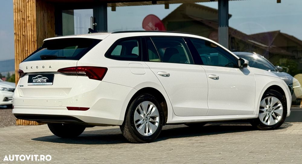 Skoda Octavia Combi 2.0 TDI Ambition - 13