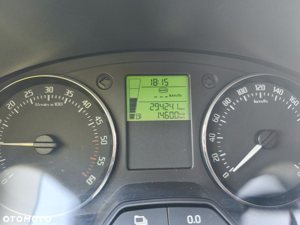 Skoda Fabia - 8
