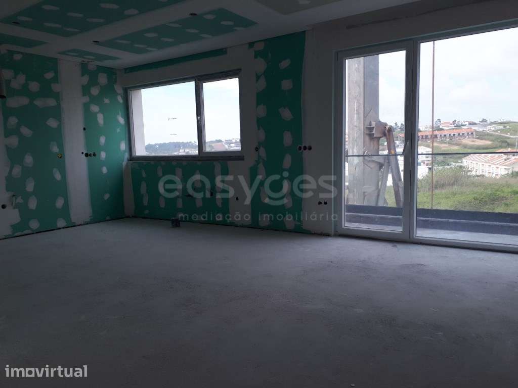 Apartamento T2 com Acabamentos de Excelência e Localização Central ... - Grande imagem: 2/5