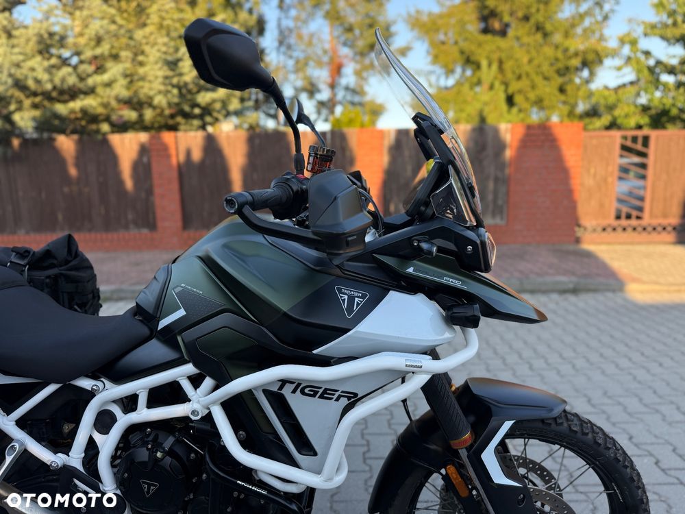 Triumph Tiger - 9