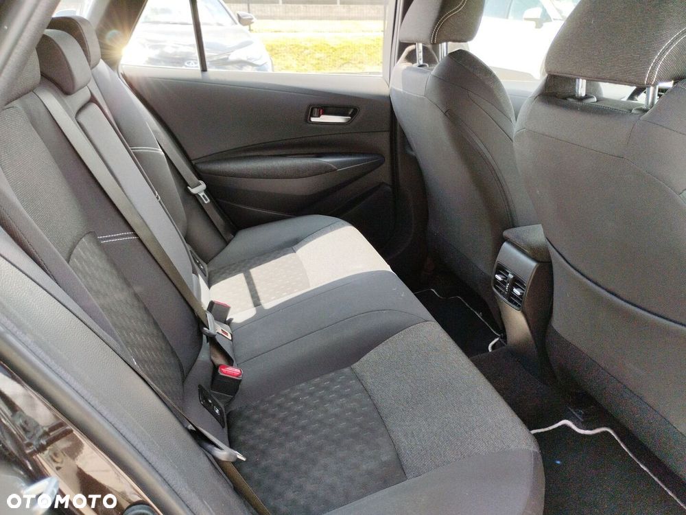 Toyota Corolla 1.8 Hybrid Comfort - 10