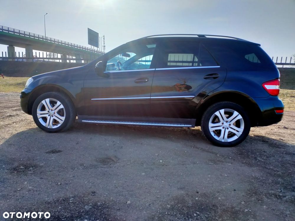 Mercedes-Benz ML - 8