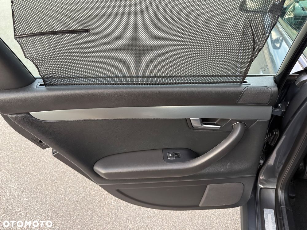 Audi A4 Avant - 16