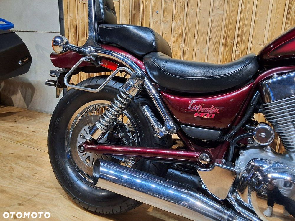 Suzuki Intruder - 9