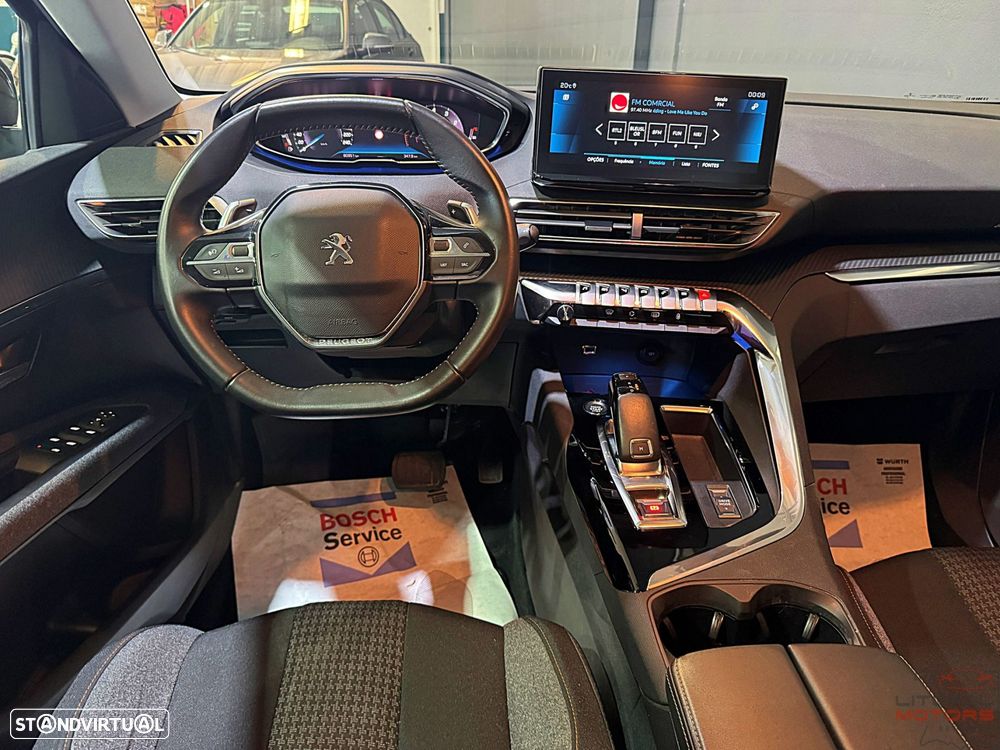 Peugeot 5008 1.2 PureTech Allure EAT8 - 20