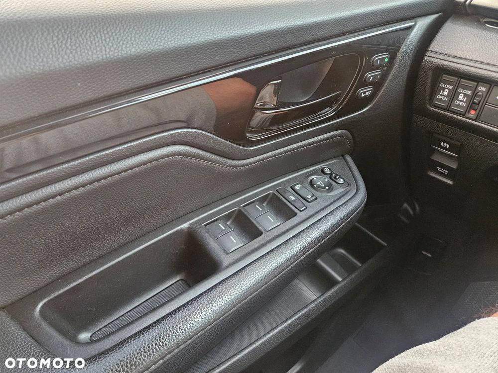 Honda Odyssey - 12