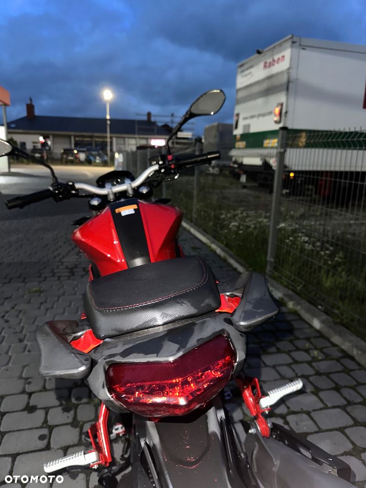 Benelli BN 125 - 4