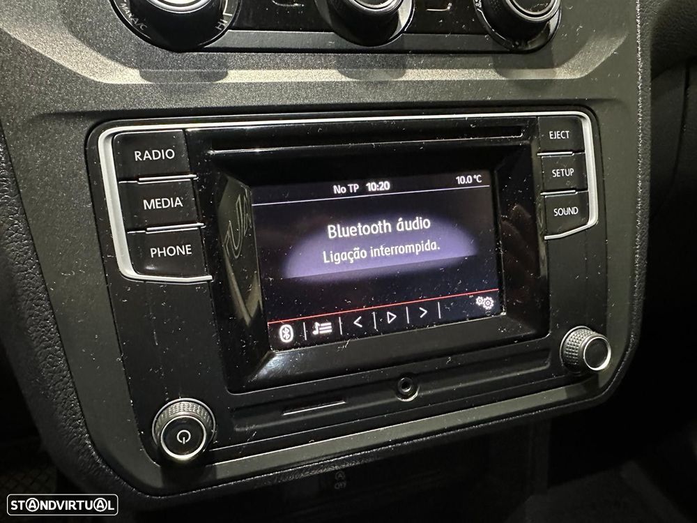 VW Caddy 2.0 TDI (5L) DSG - 29