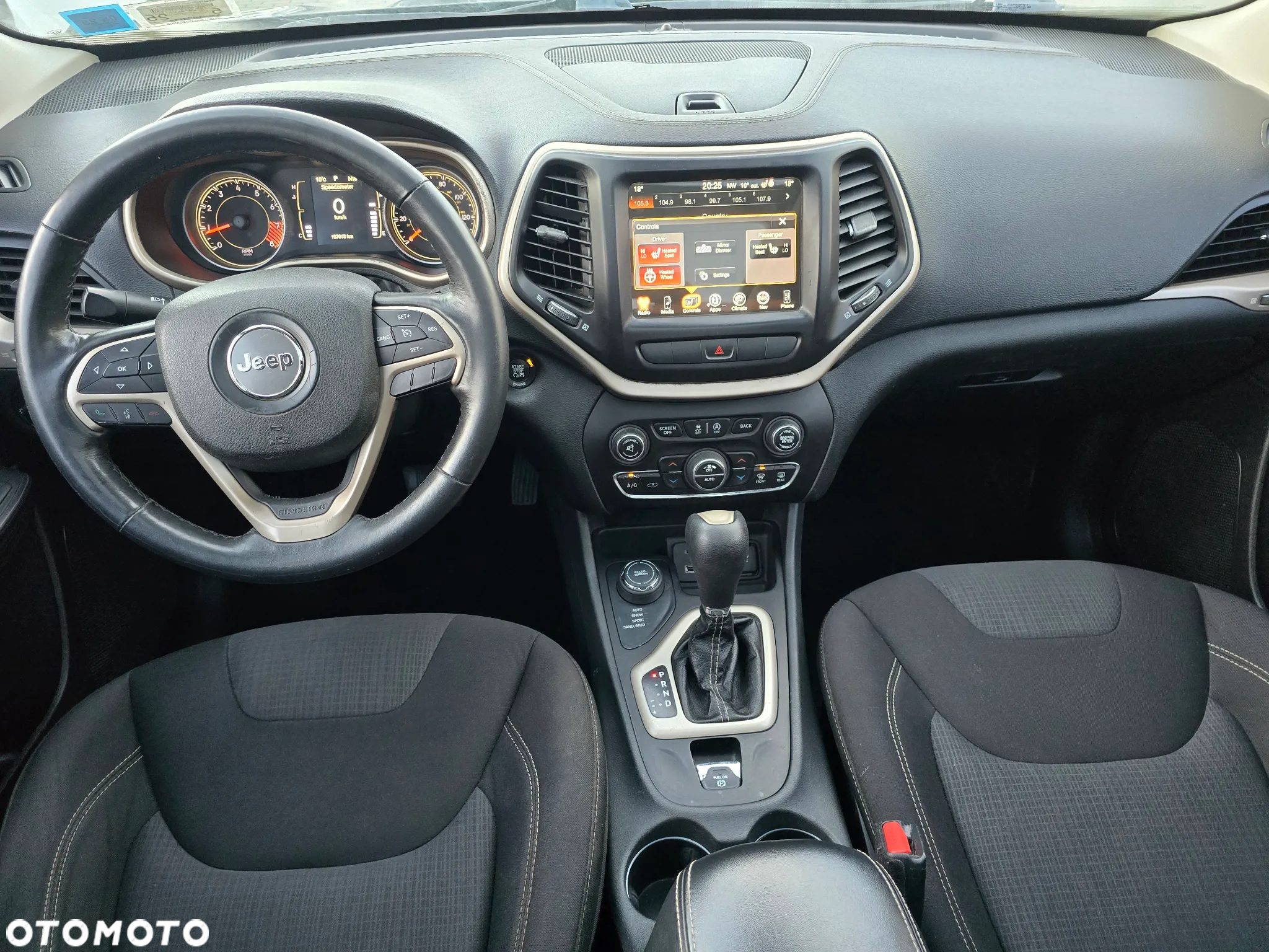 Jeep Cherokee - 9
