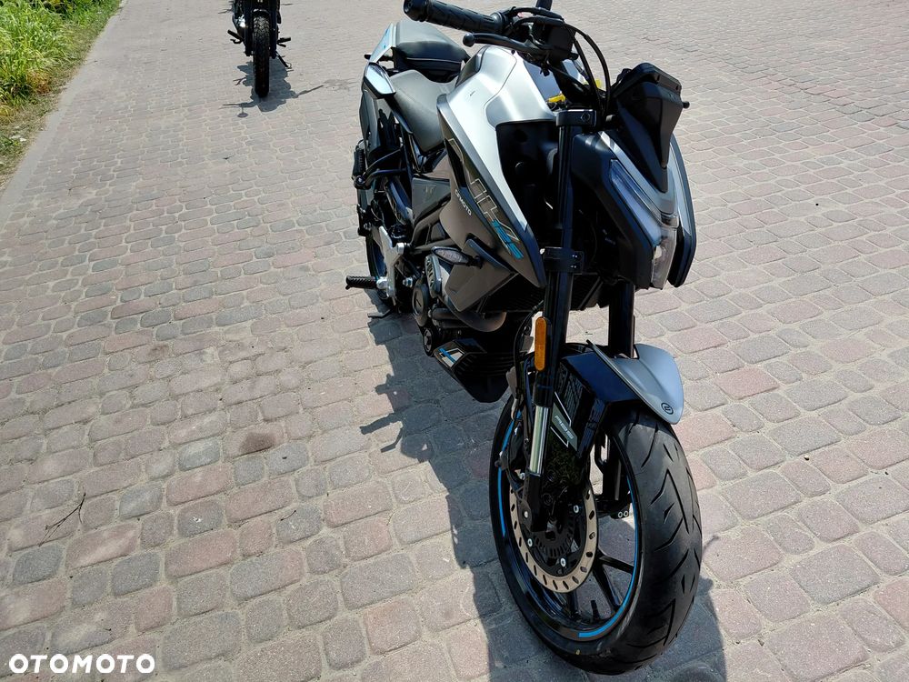 CFMoto NK - 8