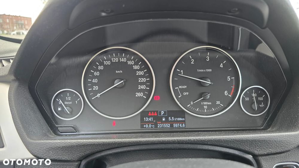 BMW Seria 3 318d - 18