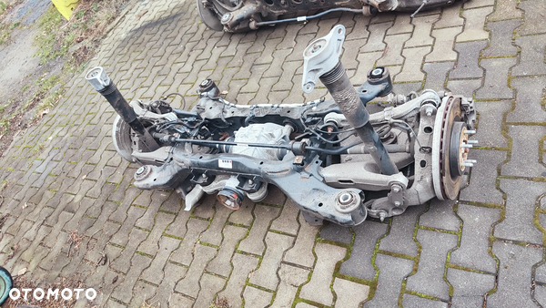 oś belka tyl jaguar XE X760 2.0 T BENZYNA GX73-4A213-GD   3,42