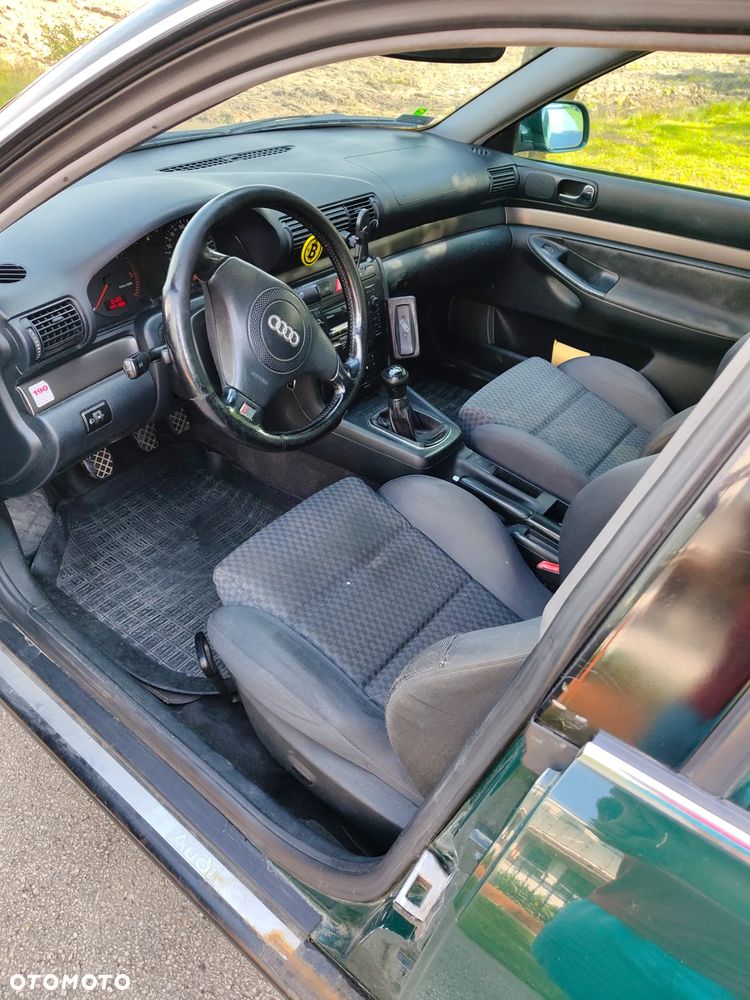 Audi A4 - 12