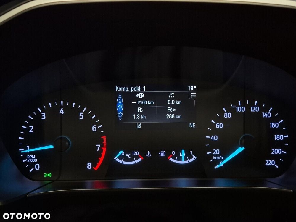 Ford Kuga 1.5 EcoBoost FWD Trend - 14