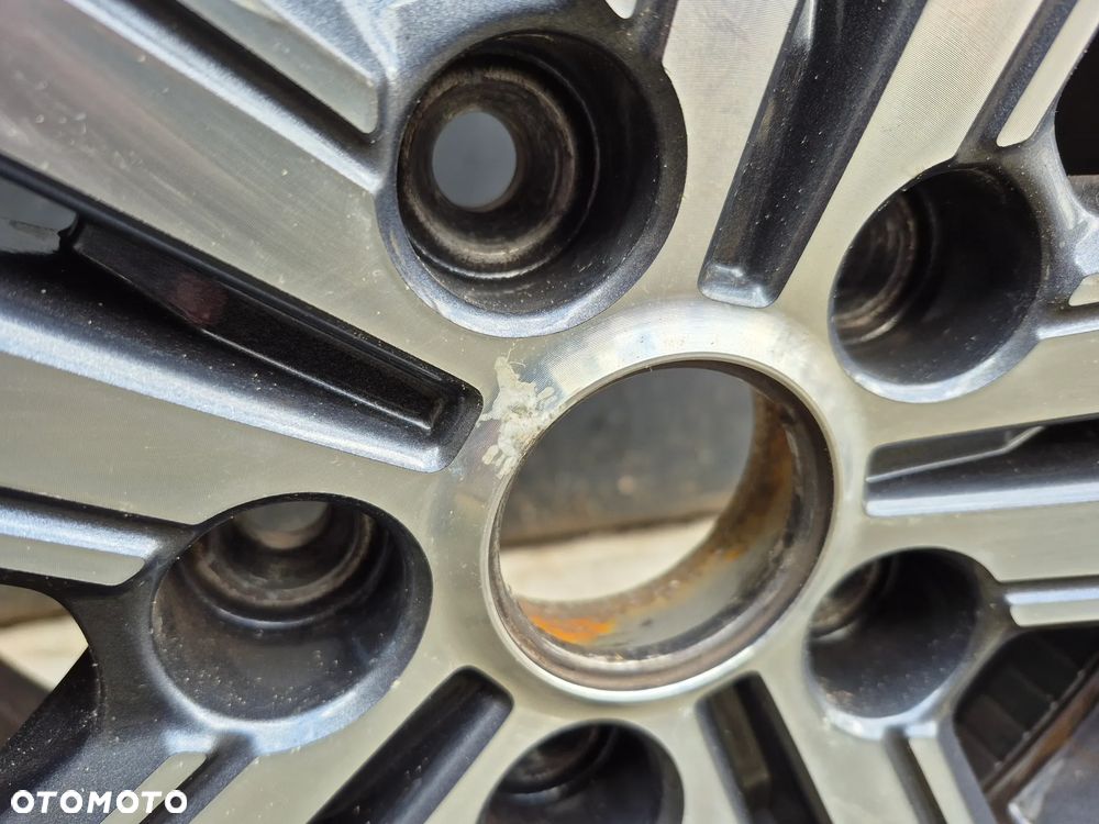 Renault Megane IV 16- Felga aluminiowa alufelga 6,5x16 ET41 5x114.3 oryginalna - 6
