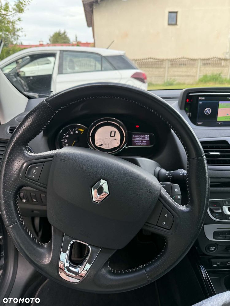 Renault Megane 1.2 16V TCe Bose EDC - 6