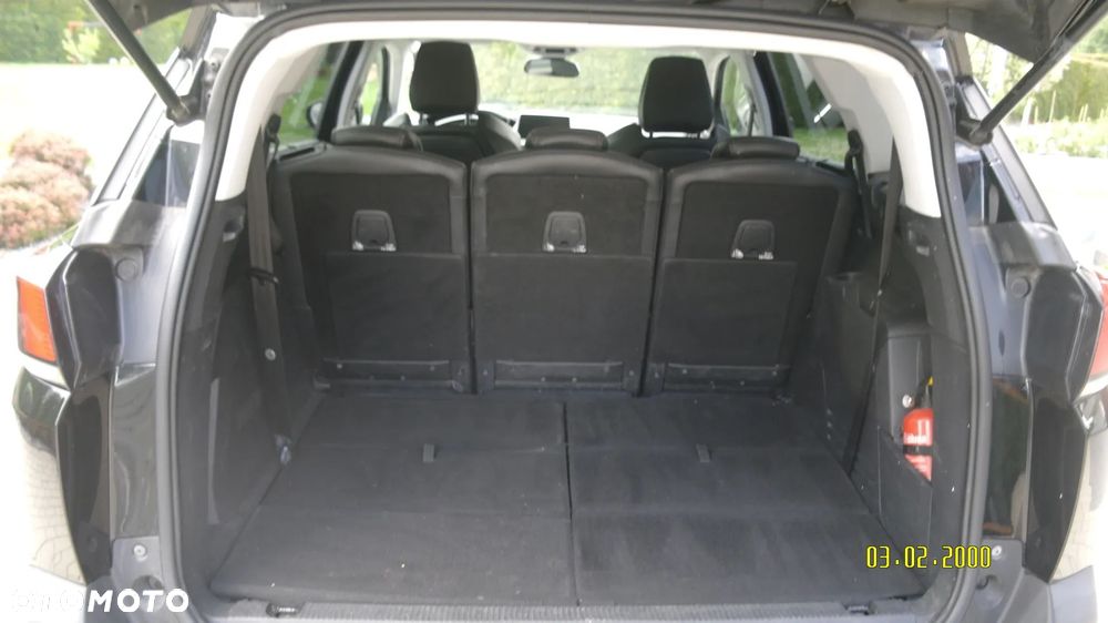 Peugeot 5008 1.2 PureTech Active S&S EAT6 - 12