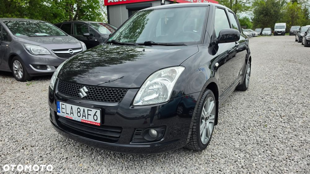 Suzuki Swift 1.3 Black and White - 11