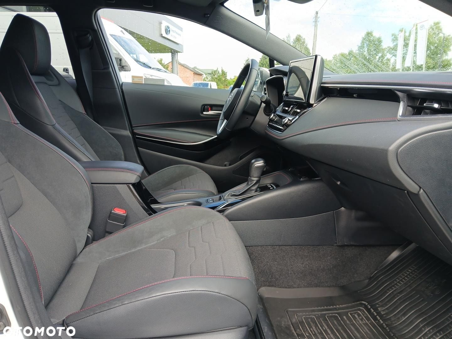 Toyota Corolla 1.8 Hybrid GPF Executive - 12