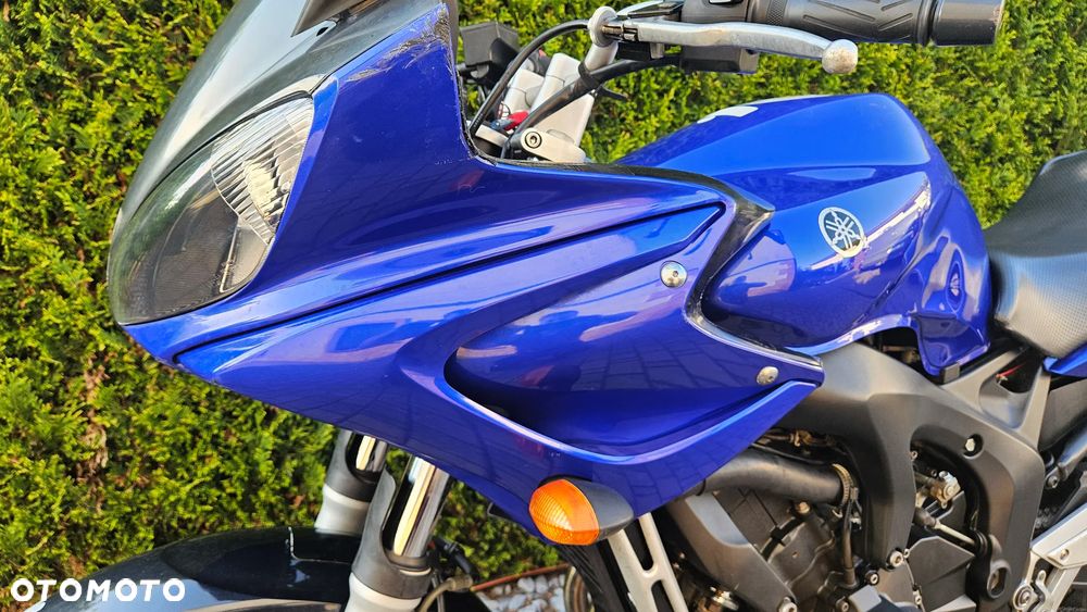 Yamaha FZ6 - 15
