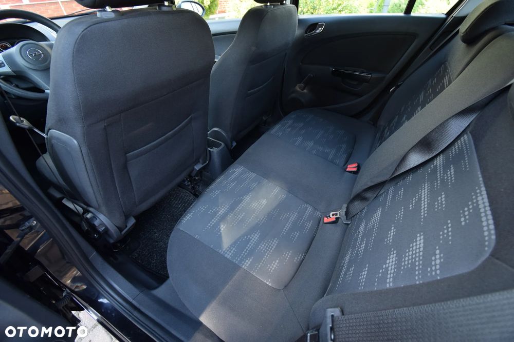 Opel Corsa - 22
