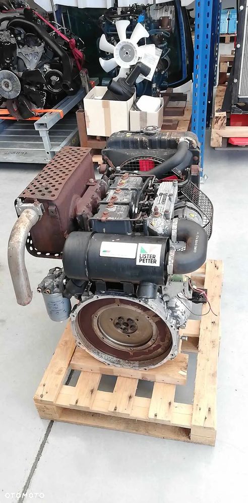 SILNIK lister petter LPW3A079 22.1 kW 9675zł netto - 5