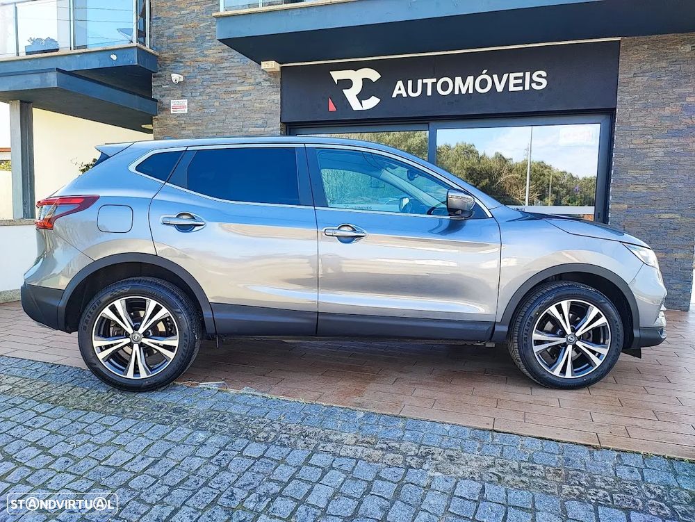 Nissan Qashqai 1.6 dCi Xtronic N-Connecta - 7