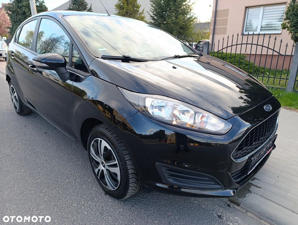 Ford Fiesta 1.25 SYNC Edition - 16